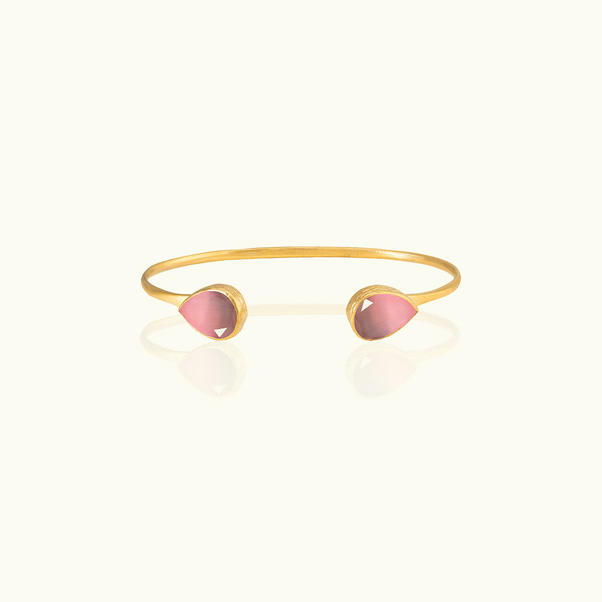 Outer Teardrop Stone Gold Flex Cuff