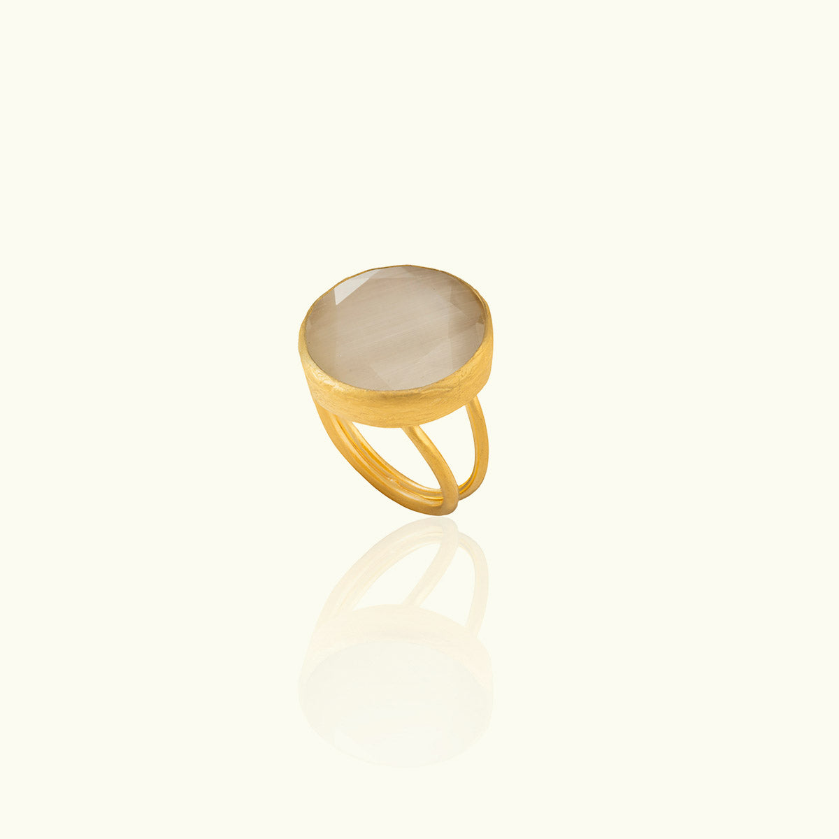 Large Single Stone Gold Ring